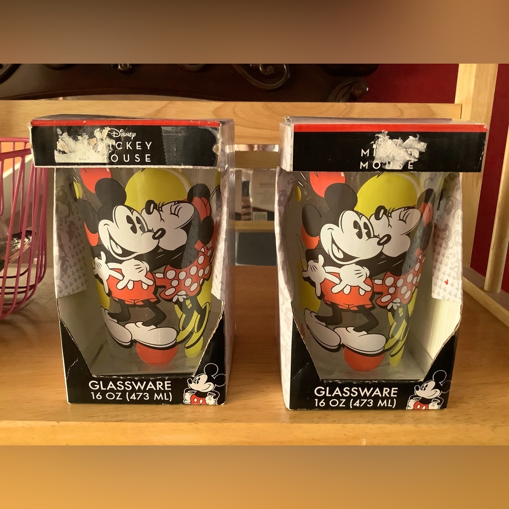 Disney Mickey&Minnie Cup, Set of 2.